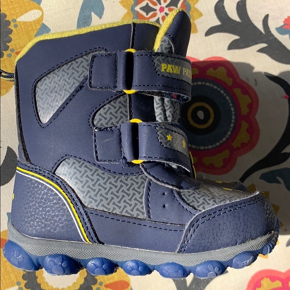 Paw Patrol Snow Boots- New! - Picture 2 of 5